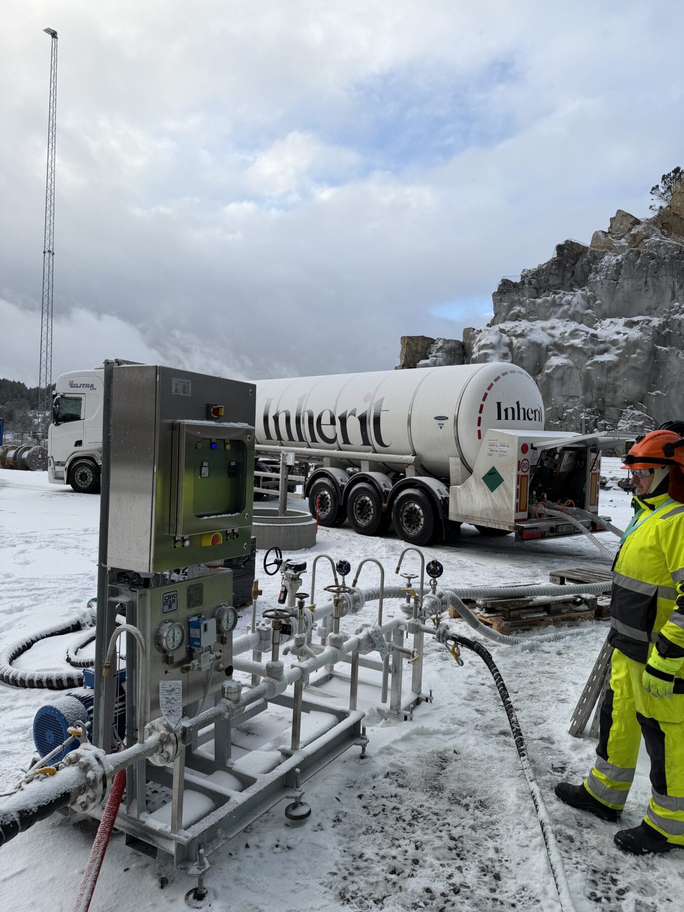 Inherit CO2 cargo truck in Øygarden.